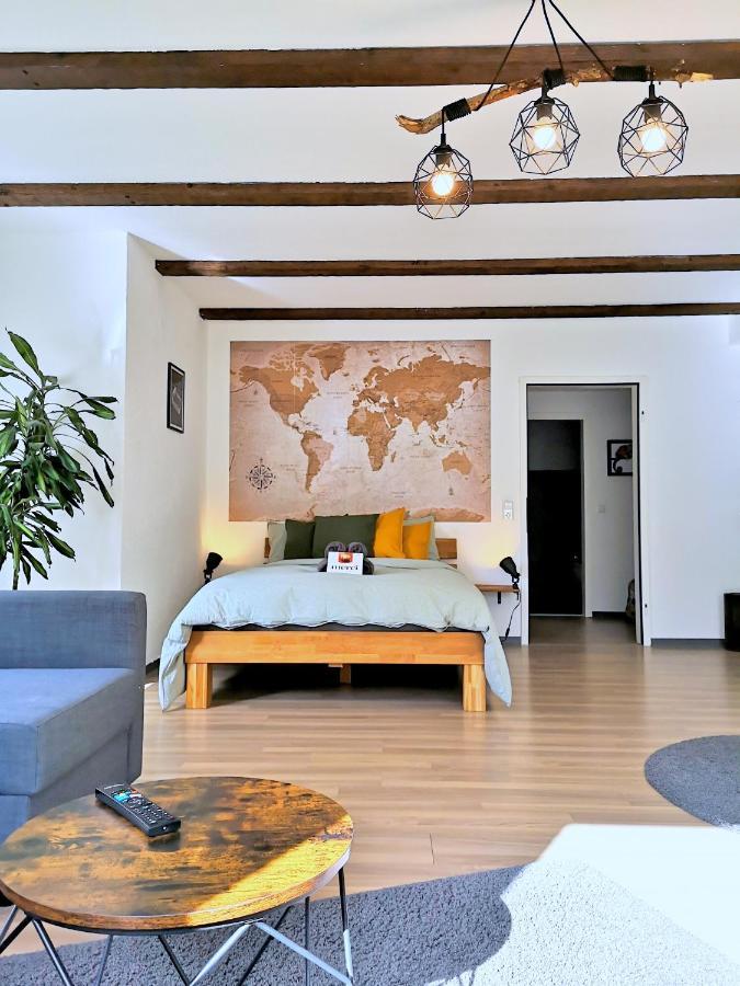 Studio-Apartment Mit Garten, Parkplatz & Kueche オフェンブルク エクステリア 写真